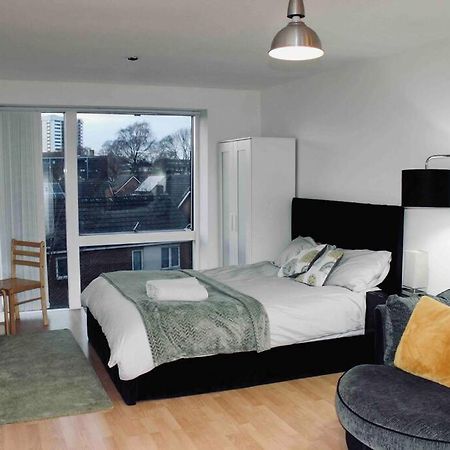 Modern City Central Studio Apt Birmingham Luaran gambar